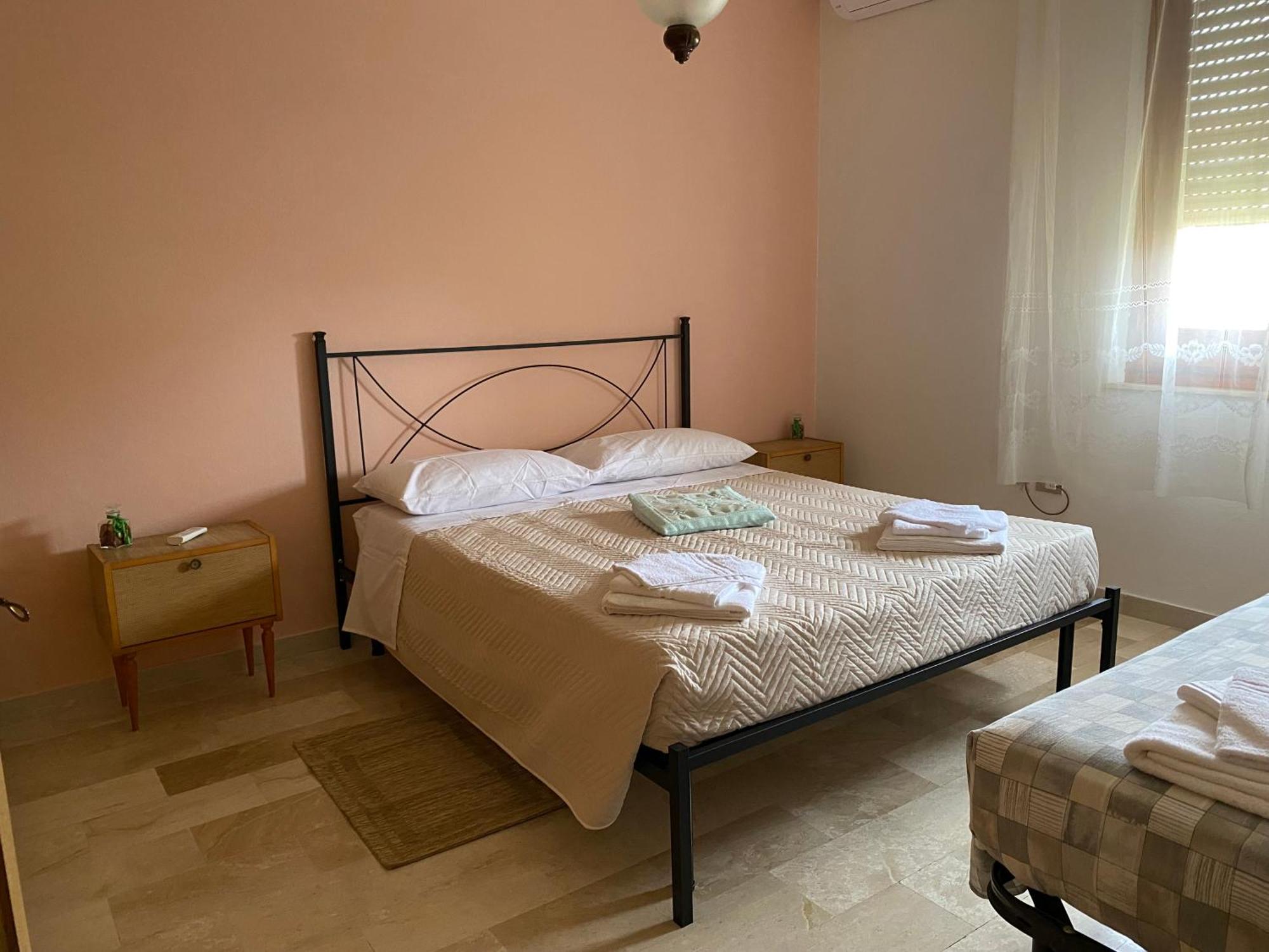 L'Incognita Bed & Breakfast San Nicolo d'Arcidano ภายนอก รูปภาพ